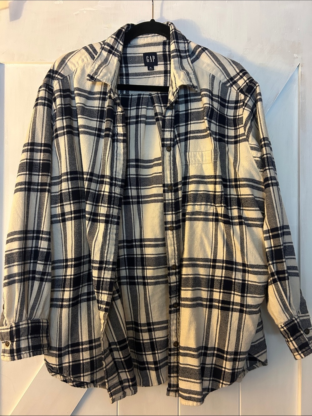GAP Navy and White Plaid Button-Up Shirt